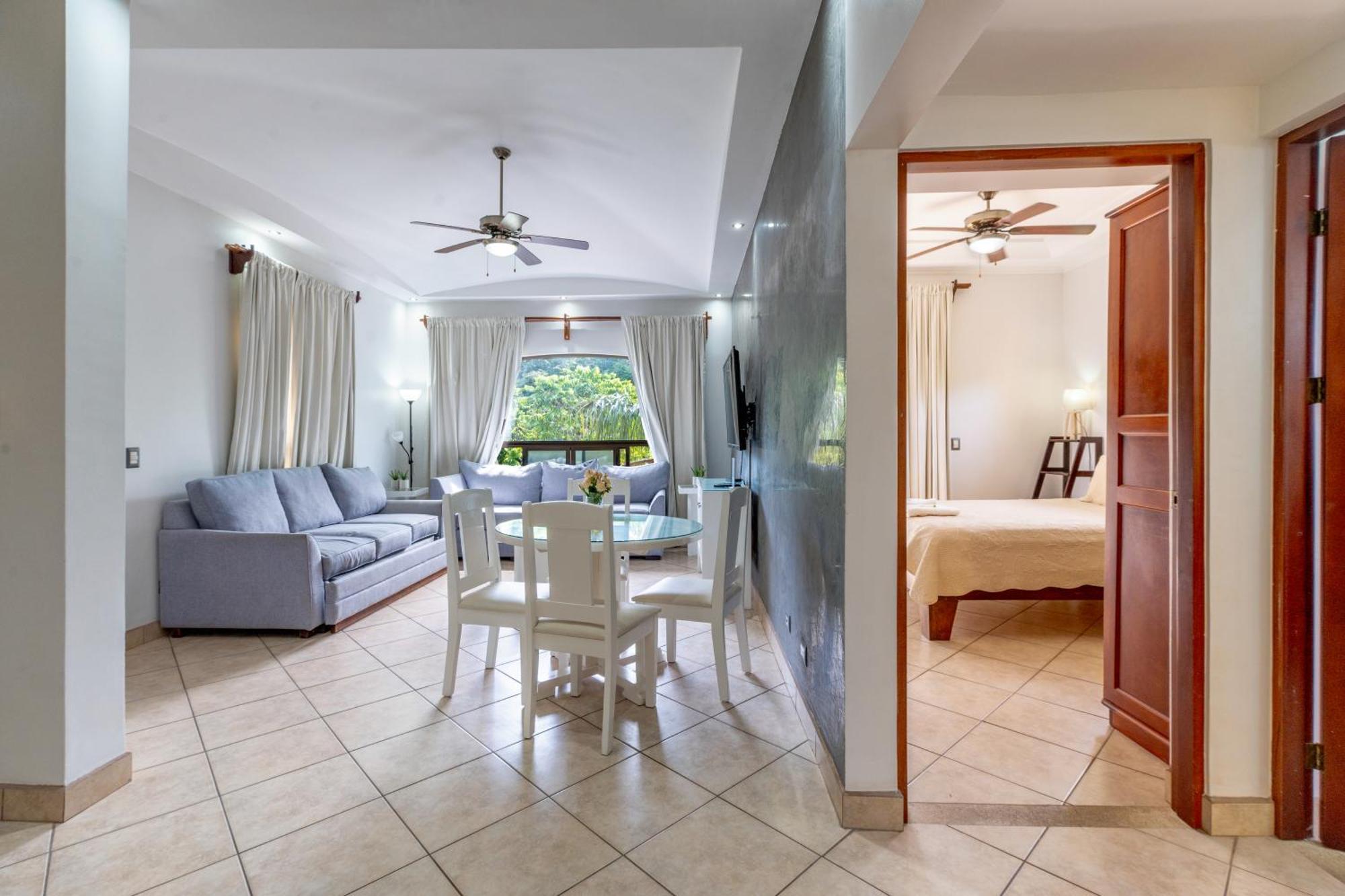The Oaks Tamarindo Pool Front Condominiums Fast Wifi Exterior photo